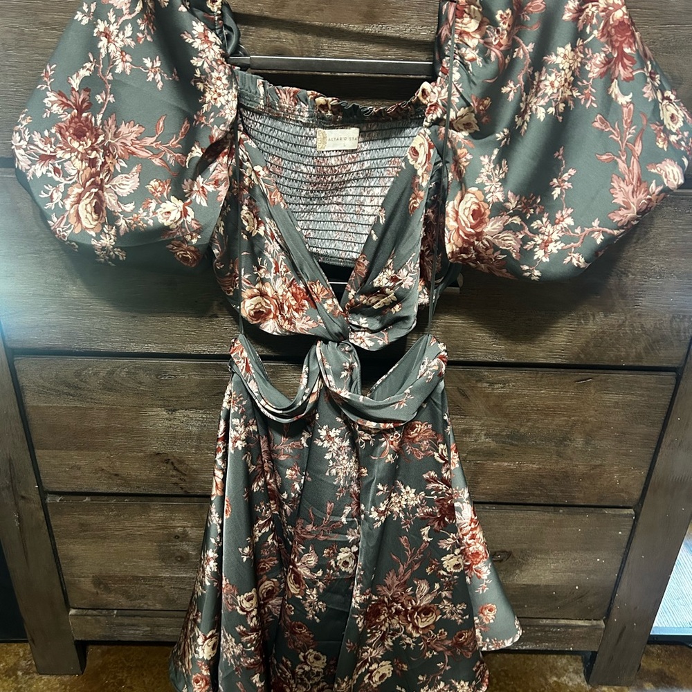 Altar'd State Floral Dress - Green and Red